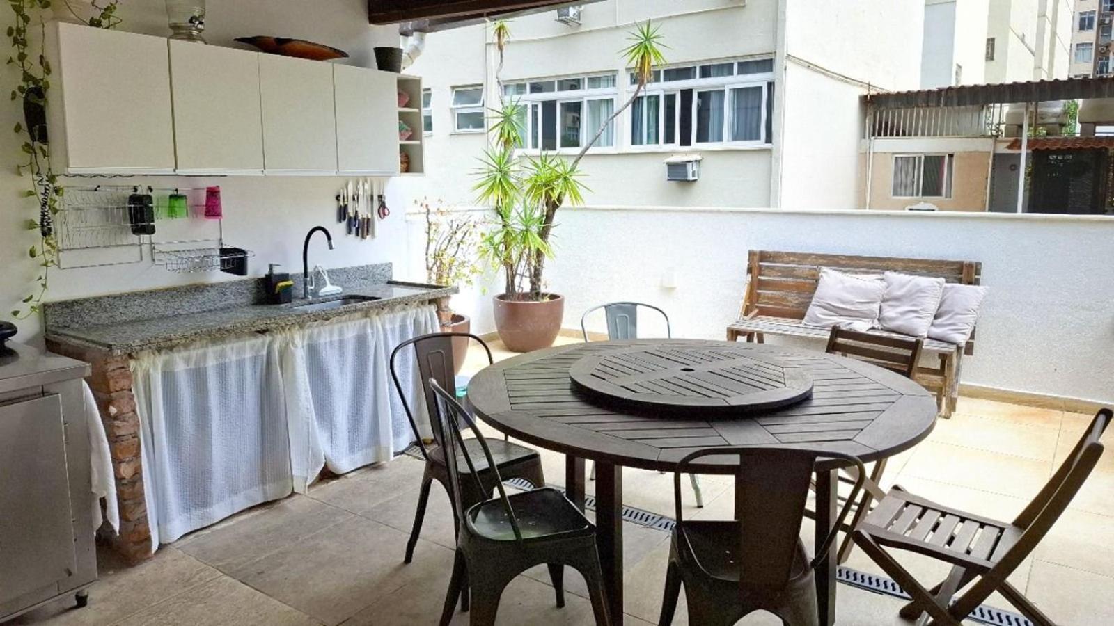 Pousada Fullano _ Entre Copacabana E Ipanema - Suites Privativas Confortaveis! Rio de Janeiro Ngoại thất bức ảnh