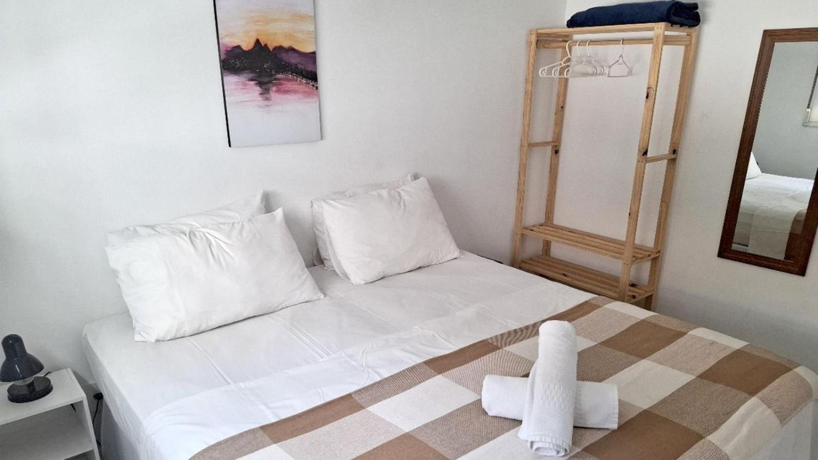 Pousada Fullano _ Entre Copacabana E Ipanema - Suites Privativas Confortaveis! Rio de Janeiro Ngoại thất bức ảnh