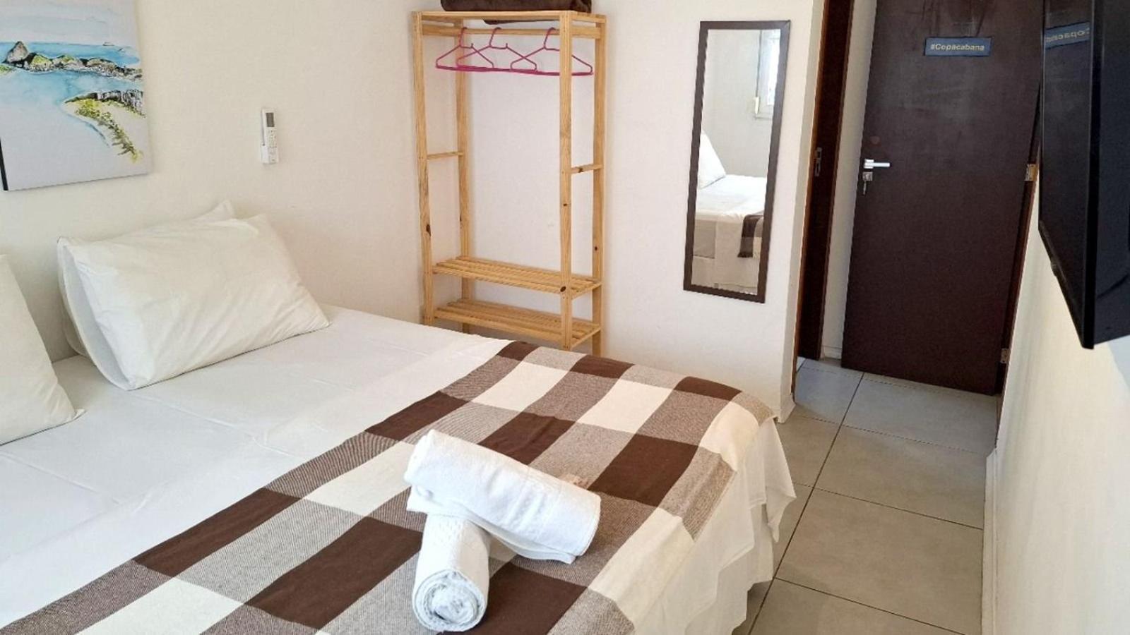 Pousada Fullano _ Entre Copacabana E Ipanema - Suites Privativas Confortaveis! Rio de Janeiro Ngoại thất bức ảnh