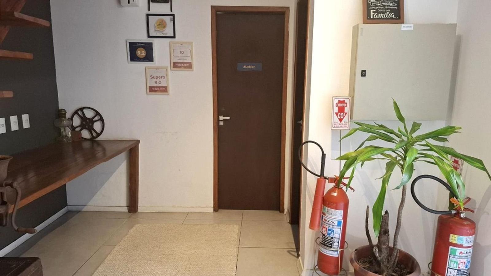 Pousada Fullano _ Entre Copacabana E Ipanema - Suites Privativas Confortaveis! Rio de Janeiro Ngoại thất bức ảnh